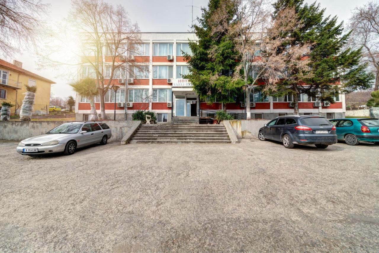 Hotel Varly Bryag Бургас Экстерьер фото