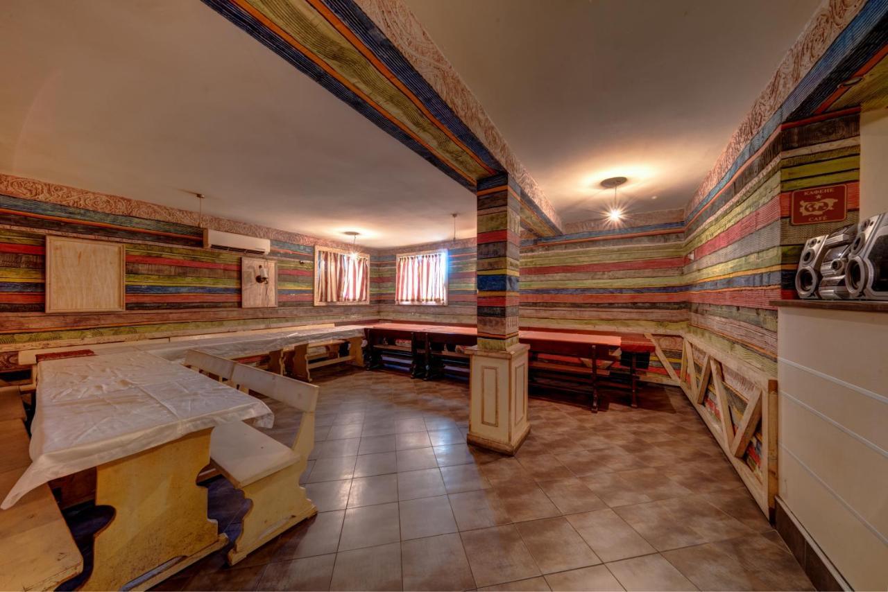 Hotel Varly Bryag Бургас Экстерьер фото